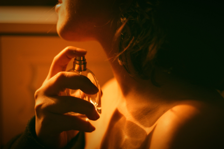 Does Pheromone Perfume Work? The Science and Magic Behind Attraction